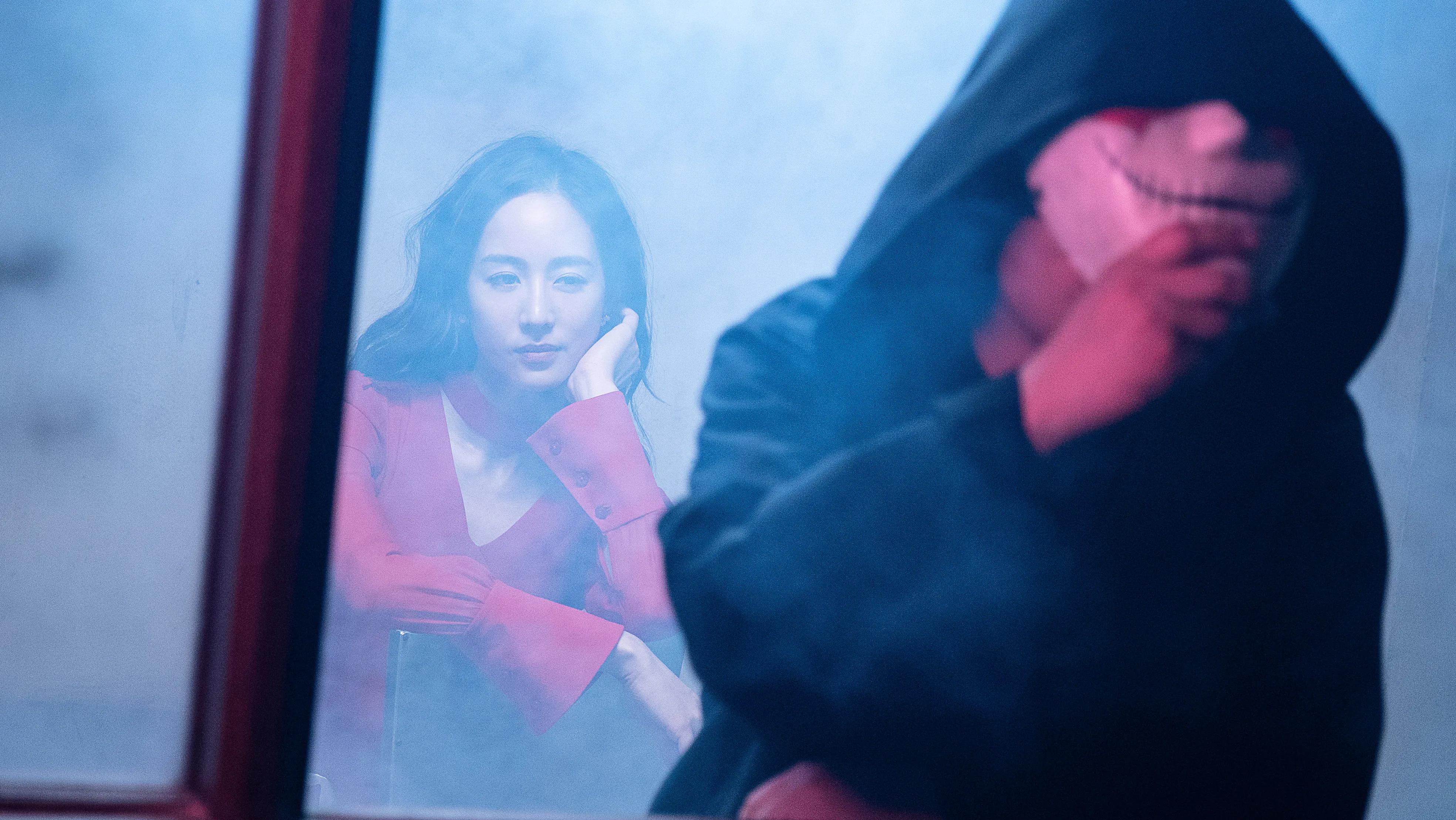 《唐人街探案》张钧甯lvy玫瑰红长裙高清原图