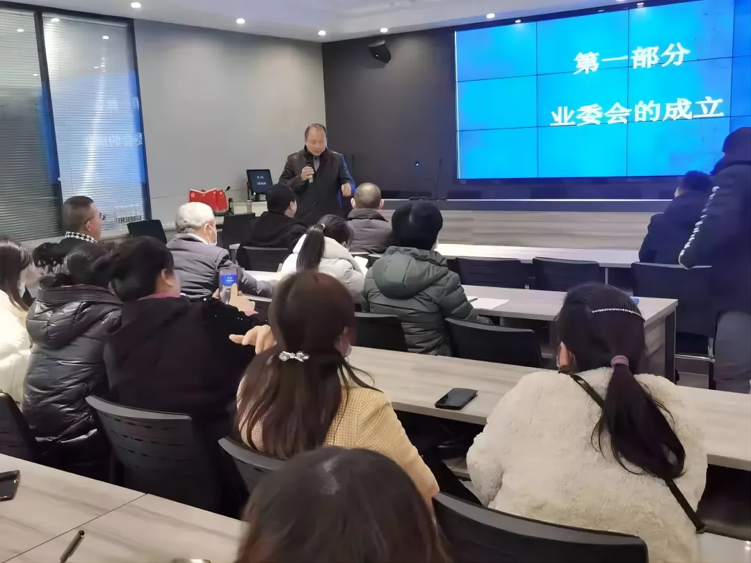 我所胡群挥律师受邀为仁寿县怀仁街道大道社区作普法专题讲座