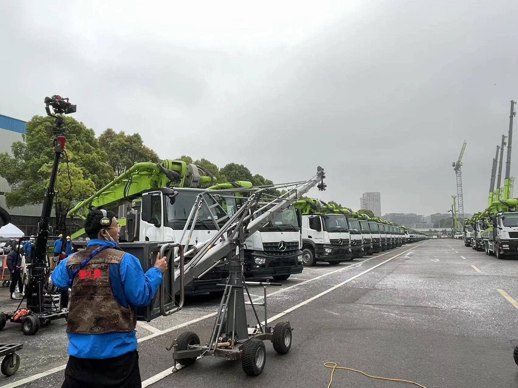 期待！中联重科协拍的首部行业大剧《重中之重》杀青