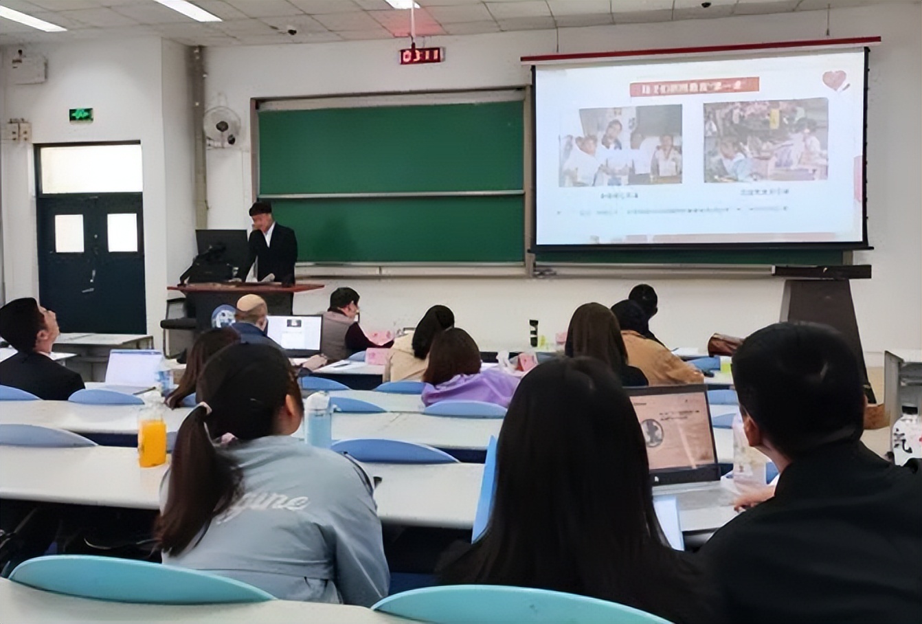 “挂科率”较高的4个专业，一个比一个难，学霸也有点招架不住