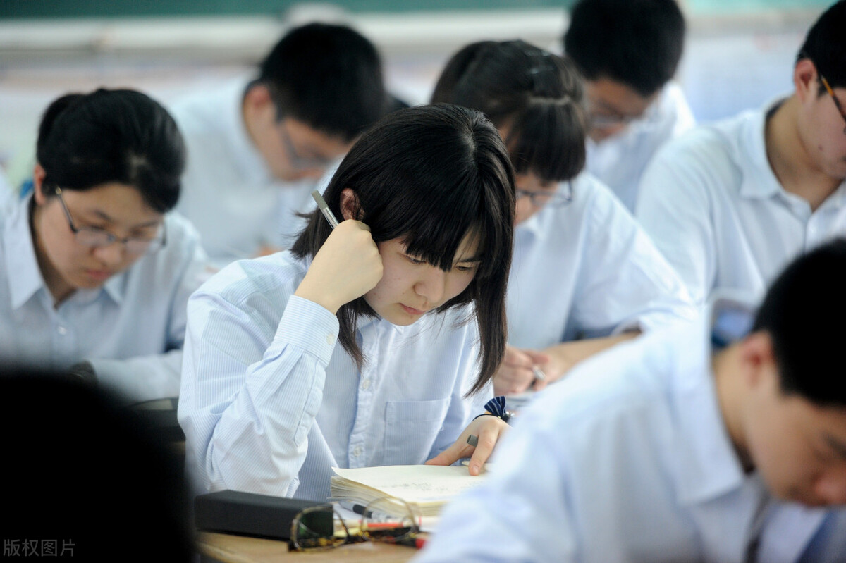 2022年高考日历，盘点每个月份的具体规划，牢牢把握强基计划