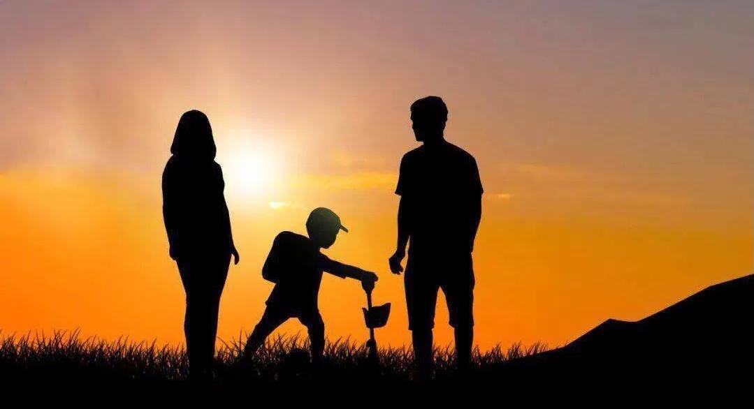 七绝《父母情》三首