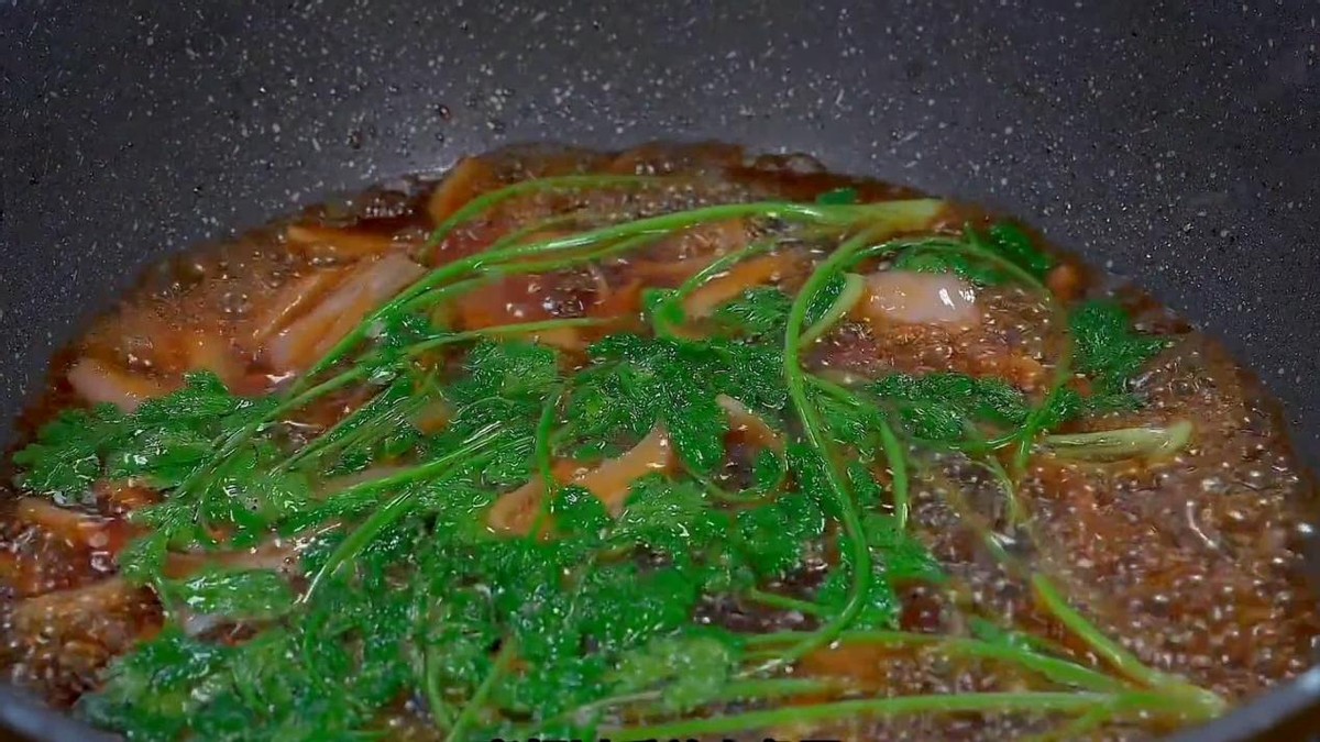 夏天，再贵也要多给孩子吃这2样菜，长高“黄金期”不吃亏