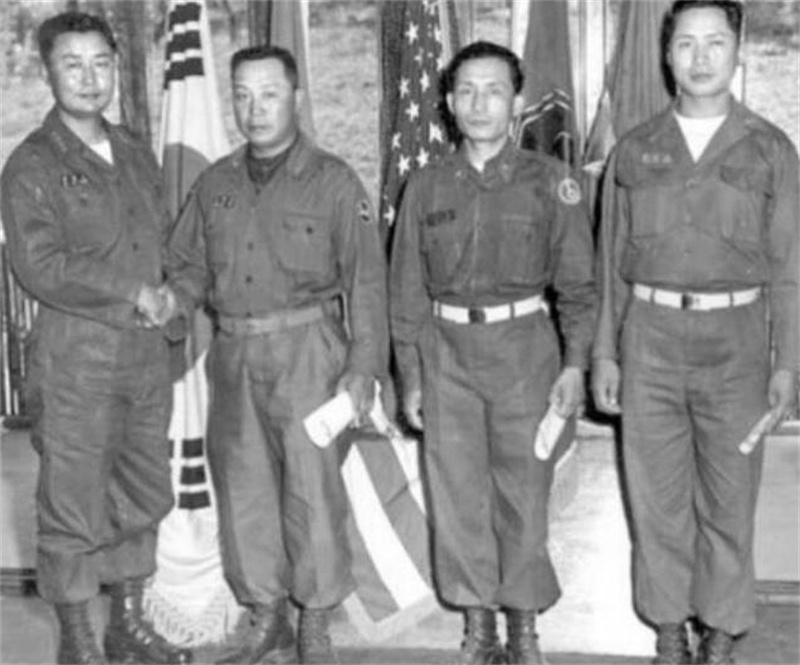 抗美援朝中，韩国上将得知志愿军师长是自己老上级，率兵连夜逃走