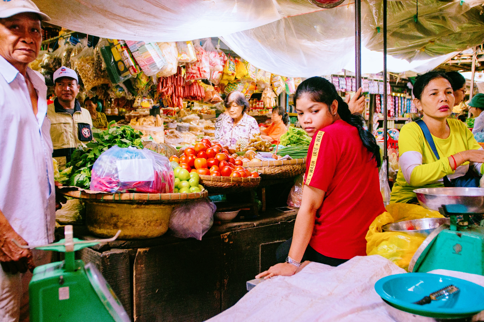 柬埔寨女人容易娶吗（柬埔寨女人嫁到中国需要什么手续）