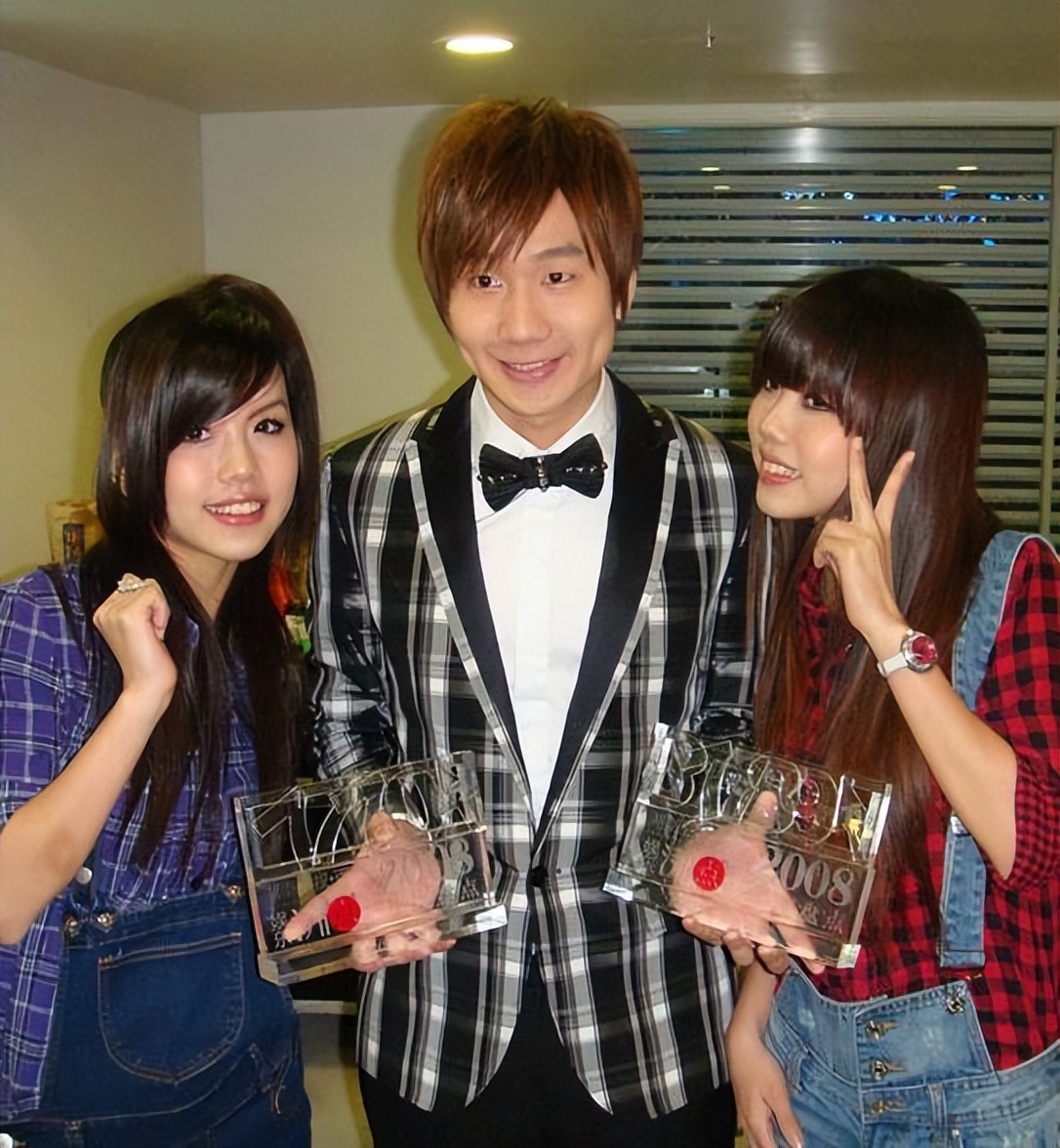 “实力偶像”林俊杰：奶新人被说好妹妹太多，凌晨四点专门去签名