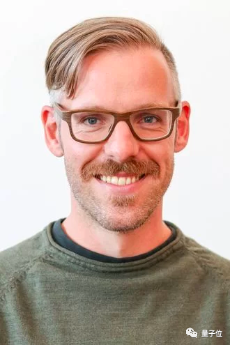 可溶于水的机器人见过吗？明胶和糖3D打印而成 | Science子刊封面