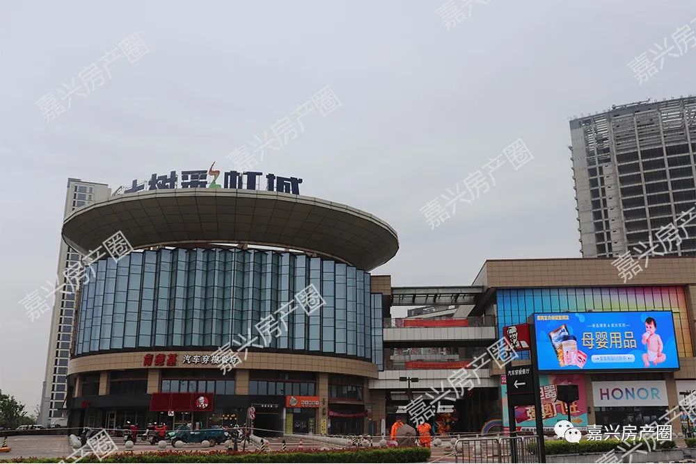 国际商务区宅地挂牌，楼面价7349元/㎡起，将于8月8日出让