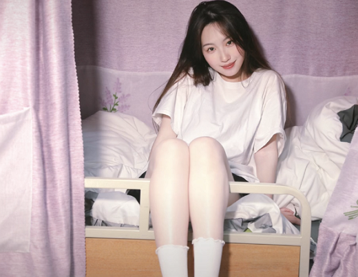 南京一高校女寝团队，制作“寝室大片”火了，网友：果然是大制作