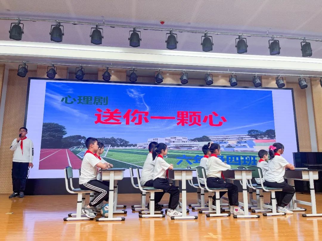 花田花绽，阅读悦心｜双流区黄甲小学举行读书节之阅读表演赛