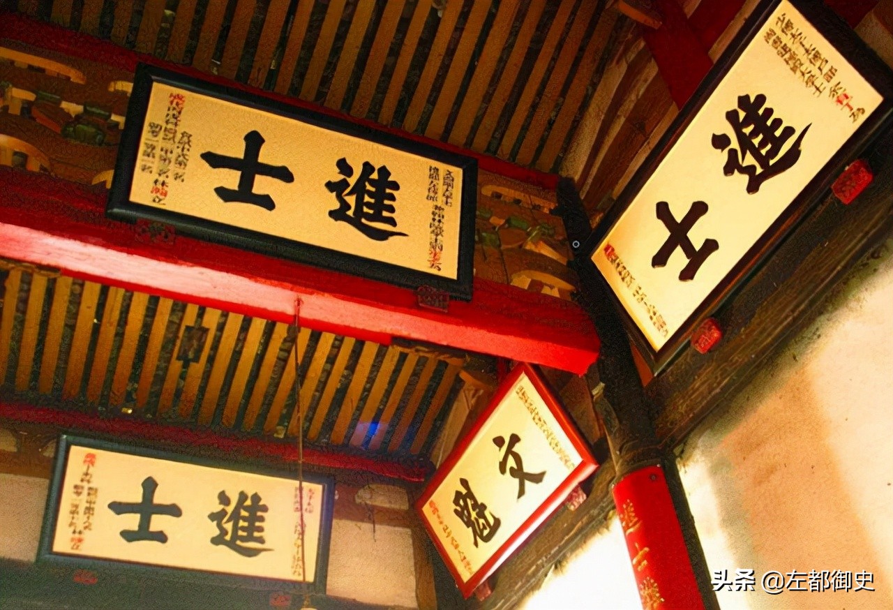 状元和二、三甲进士有何区别？从传胪那天开始，差距就在不断拉大