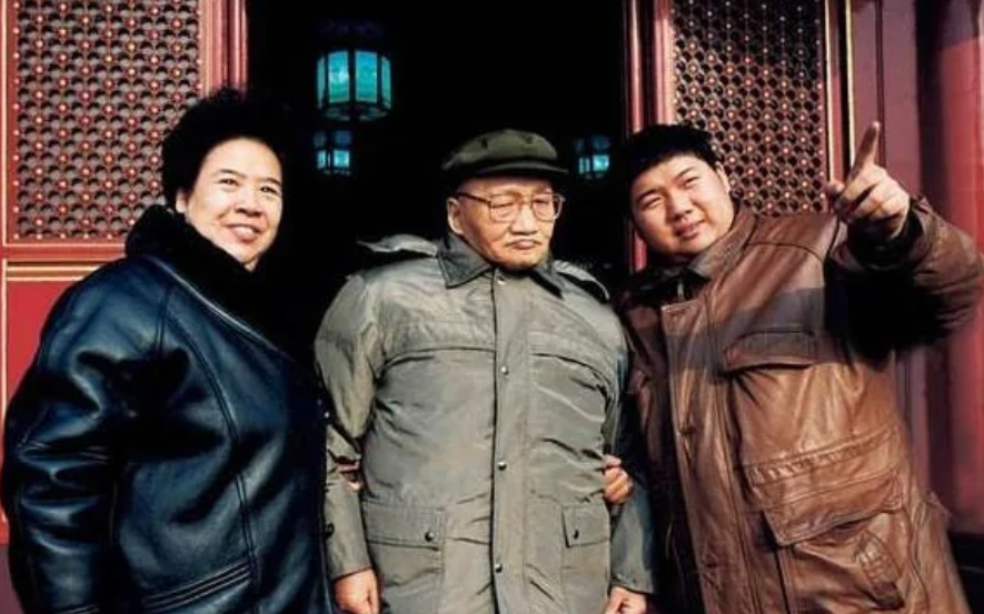 思念2008年去世的母亲邵华