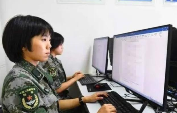 2022年征兵条件有新调整，“政审”增加新要求，学生通过率更低了