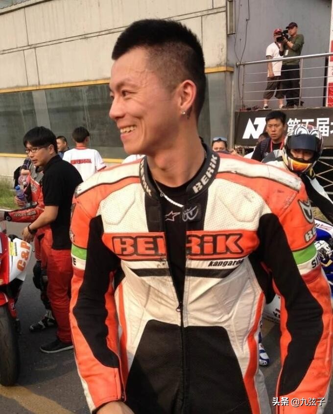 2006年，13分跑完二环，“车评人”陈震经历了怎样的蜕变？