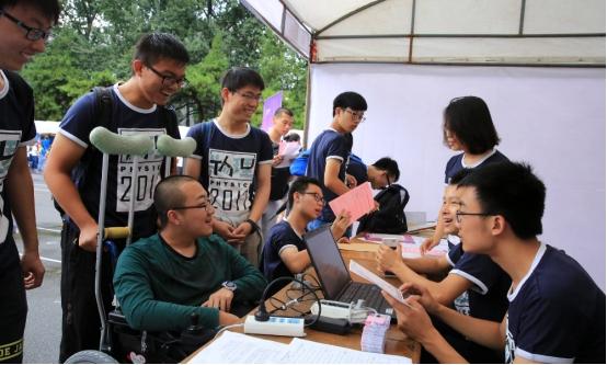 清华“外地生”的自白，北京学生和外省生差距大，必须面对现实