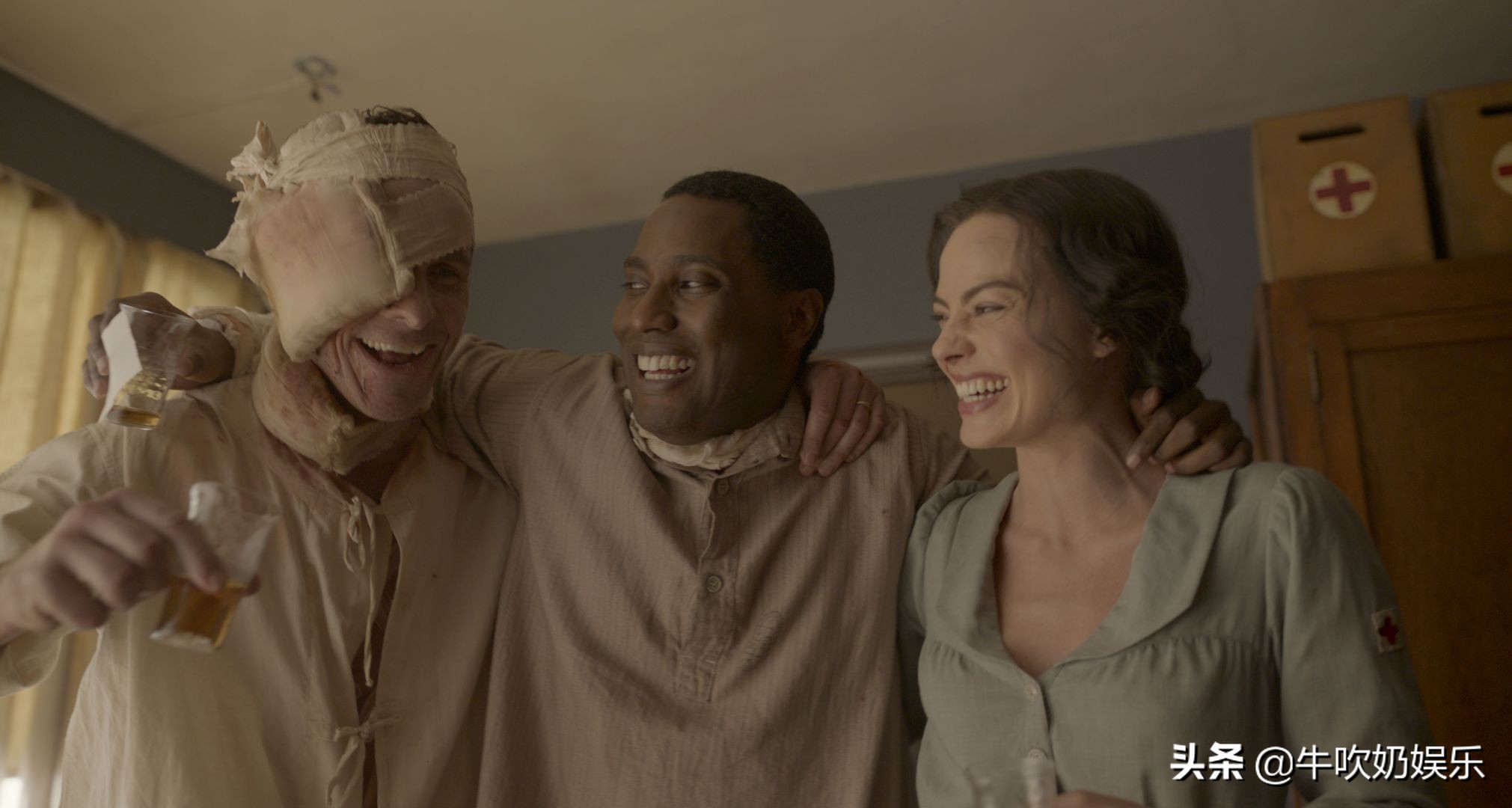 《阿姆斯特丹》众星云集侦破美国史上大悬案