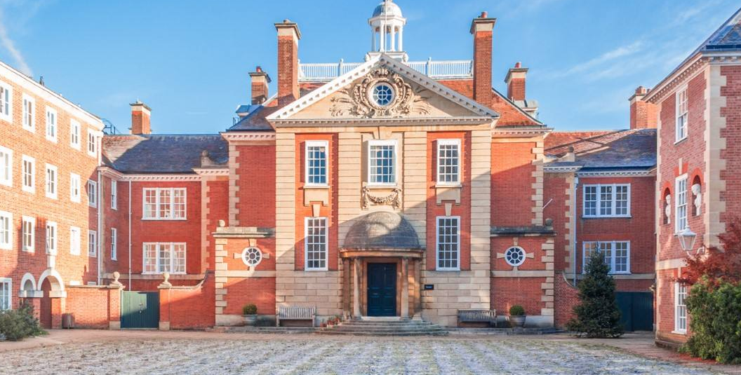 上海一高中生被牛津录取，明明是未来可期，评论区却“变了味”