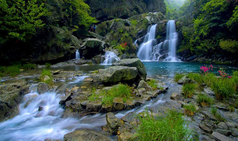 12,碧龙潭瀑布群