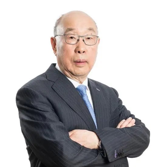 河南制造业“一哥”：“80后”掌门人2岁丧父，一手创办世界500强