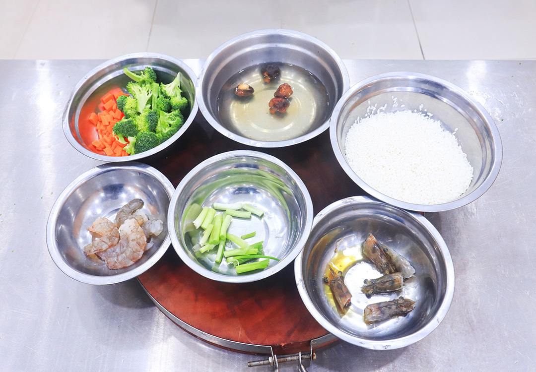 早上别再吃油条、馒头了，试试这5道早餐，营养美味，天天吃不腻