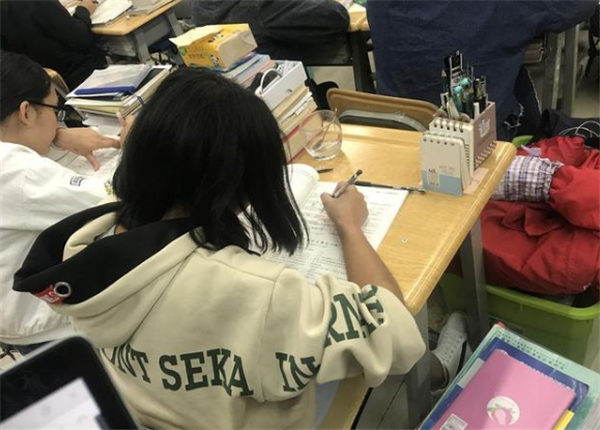 中小学寒假时间“出炉”，多地提前放假，还有一个“好消息”