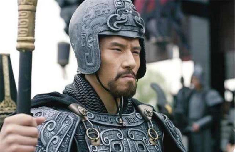 若按当今标准，曹操诸子谁应继嗣？