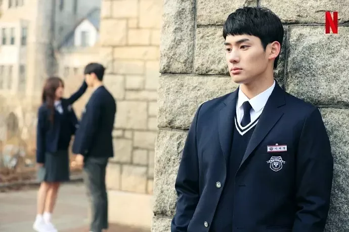 一口气看完全集，这部宝藏青春片最适合假期了