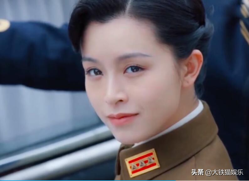演谍战剧“女长官”，只服这8位女星，个个杀伐决断，气场两米八