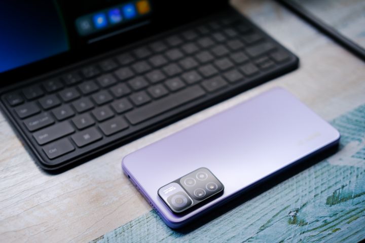 最新手機銷量排行榜：蘋果、小米壟斷前十，iPhone 13銷量近200萬