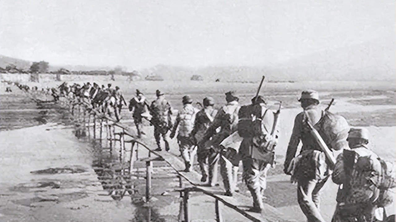 《亮剑》赵刚原型：清华大学高材生，建国后调往北京，成公安部长