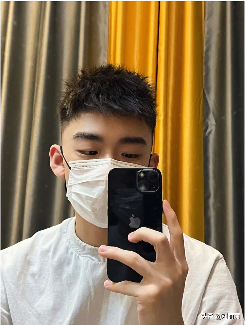 今夏最火男士发型有哪些？寸头分头精神时尚，潮流染发很吸引眼球