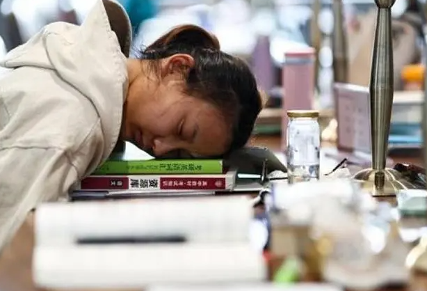 考研和高考有什么区别？5张对比图看得清清楚楚，简直太形象了