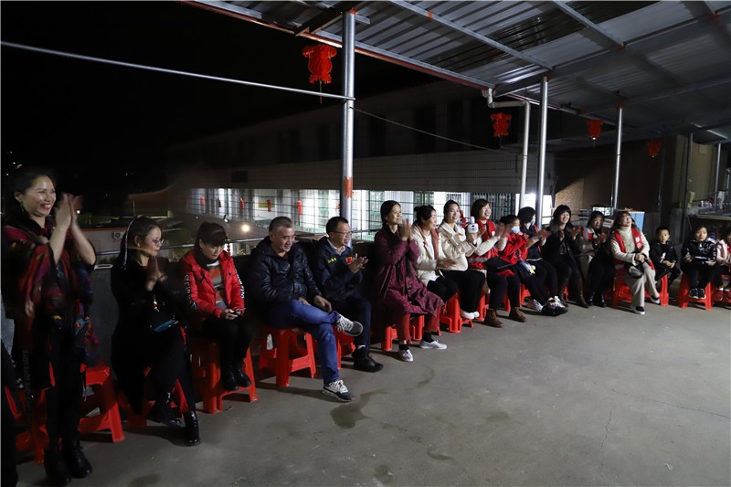 关爱特殊儿童·学习爱妈精神