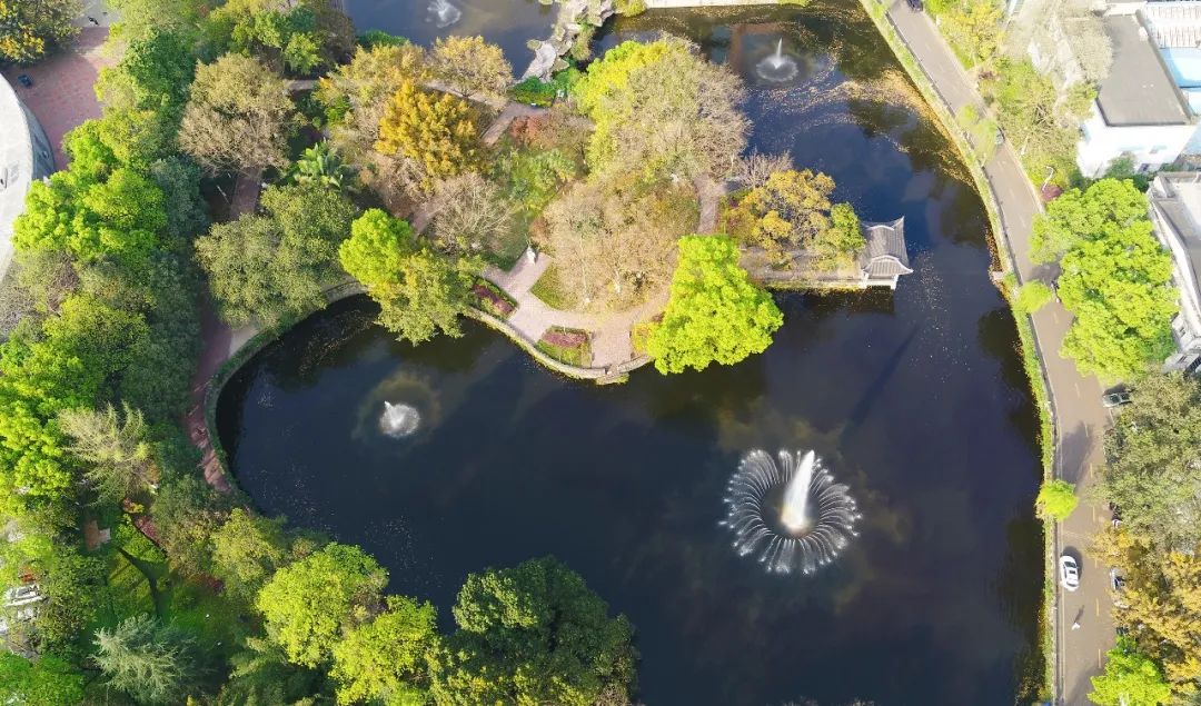 重大的春天，就是不一样