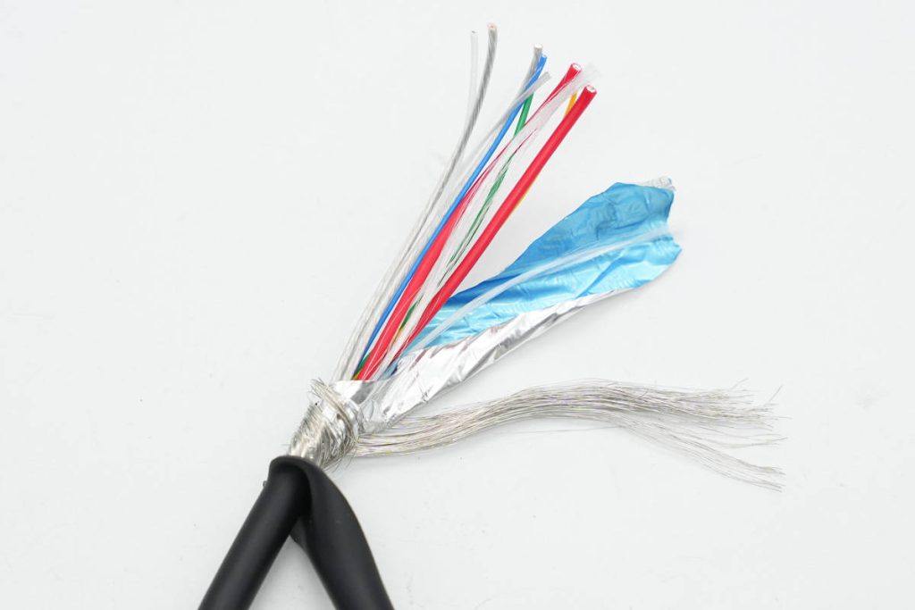 联想Y9000P2022充电神器，thinkplus 135W快充CC线拆解