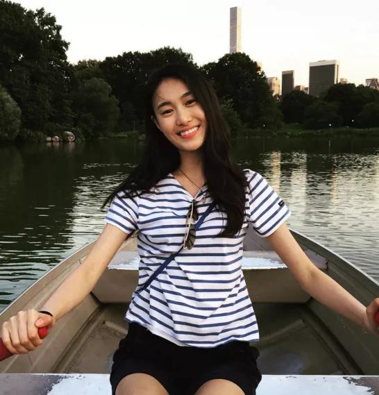 百家姓女神系列之秦舒培
