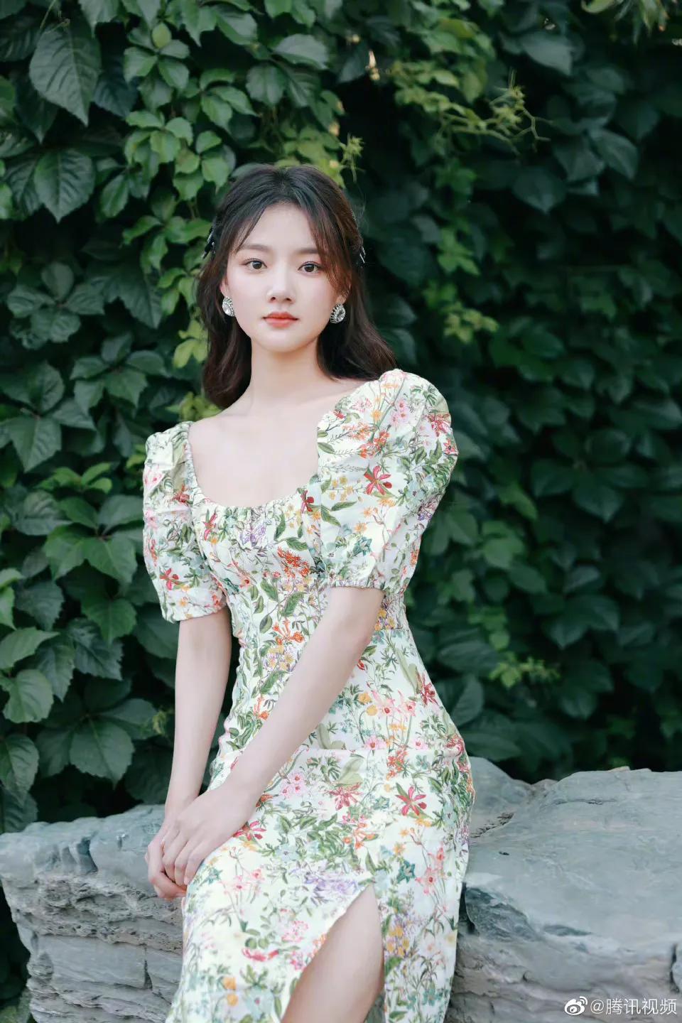 6.7图:刘亦菲 杨幂 周也 任敏 迪丽热巴 陈飞宇 韩庚 杨蓉 檀健次
任嘉伦