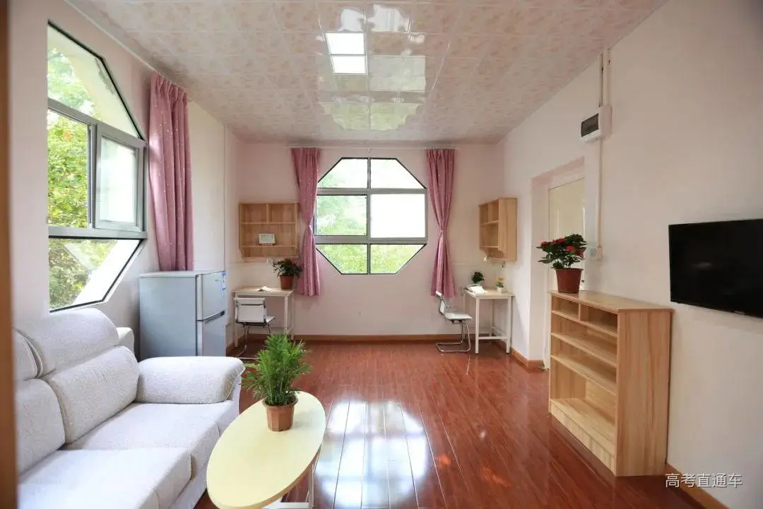 毫不夸张！国内这35所大学宿舍堪比星级酒店