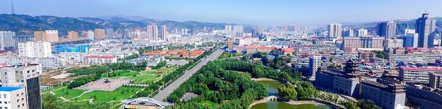 吕梁学院是几本（恭喜）