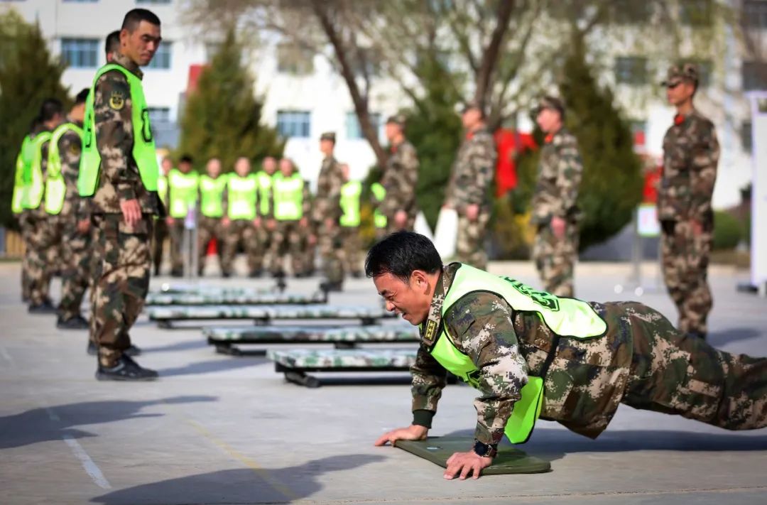 侯<a href=http://www.cngansu.cn/news/ target=_blank class=infotextkey></a>ܶӾȪ֧ӣĮů ʱ