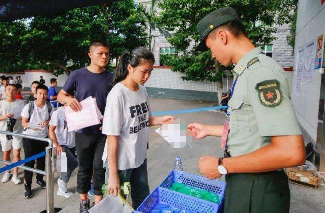 录取分数不高的6所军校，适合学生捡漏，想考军校的可以收藏