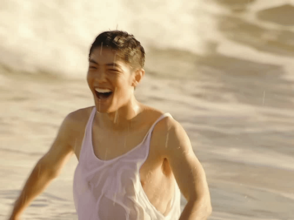 肖战胸肌上热搜了 那就一起看看吧看看他有多自律