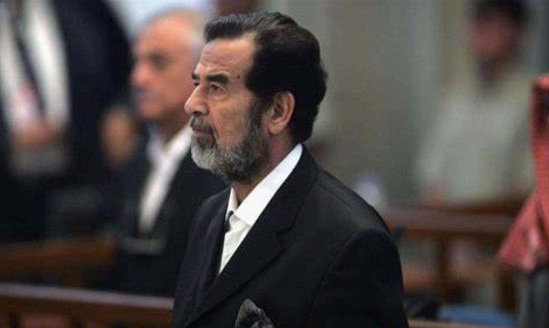 拉赫曼：将萨达姆送上绞刑架的法官，失去美军保护后结局有多惨？