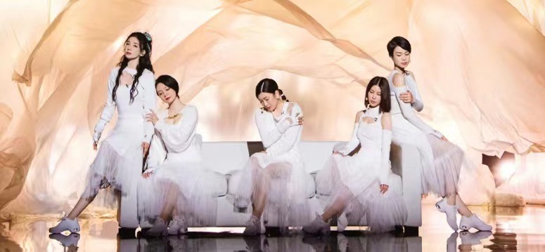 乘风破浪的姐姐第三场《这世界有那么多的人》主题公演赛新鲜出炉