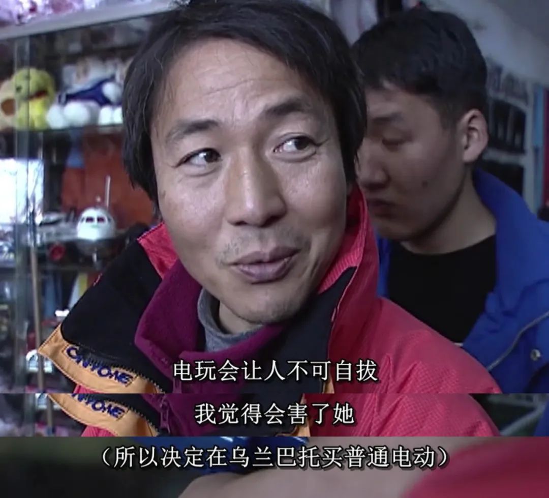 豆瓣9.7分，她的12年人生比《活着》还难，看完哭着打出5星