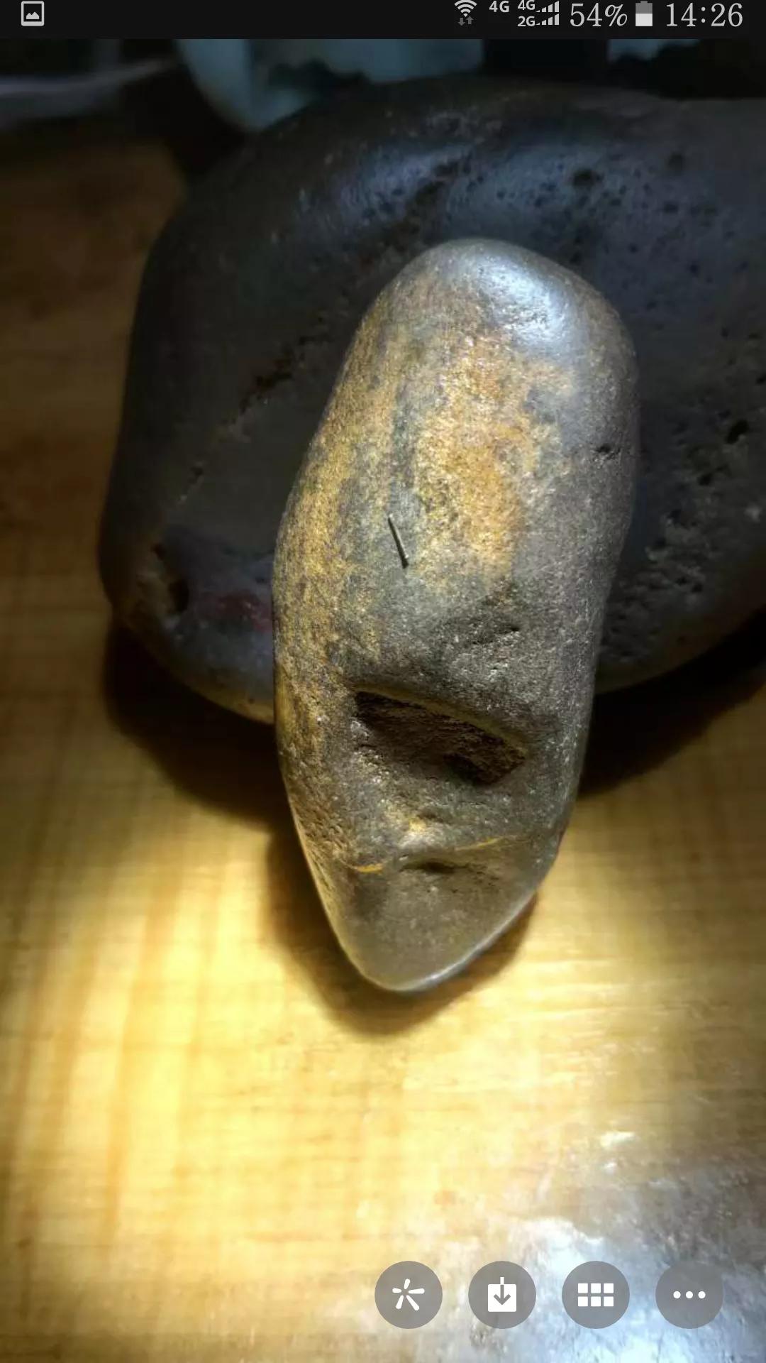 经过燃烧的克里普陨石，