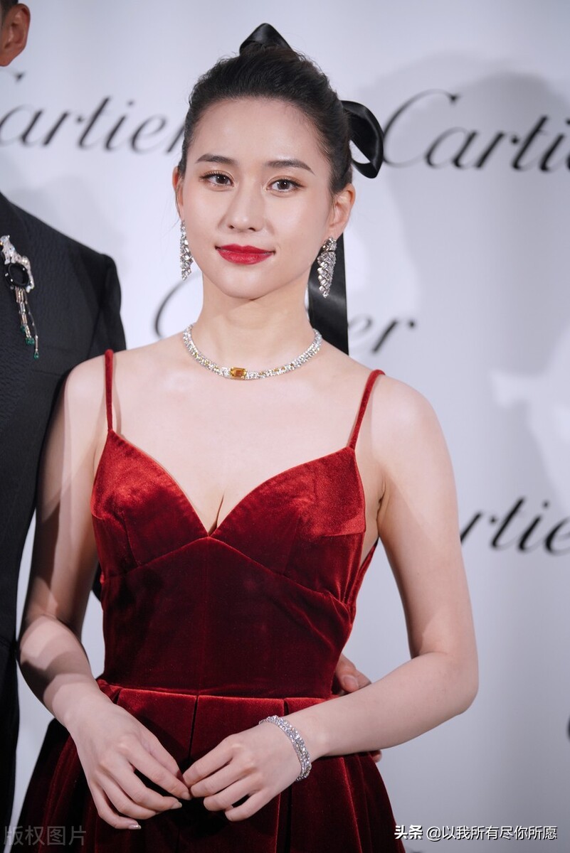 富家千金何超莲