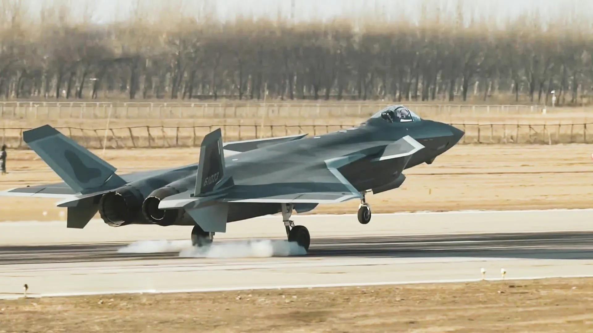 ��20ʵ�֡����������ɡ����������̰壬��ȫ�����ϵĶ���ս����