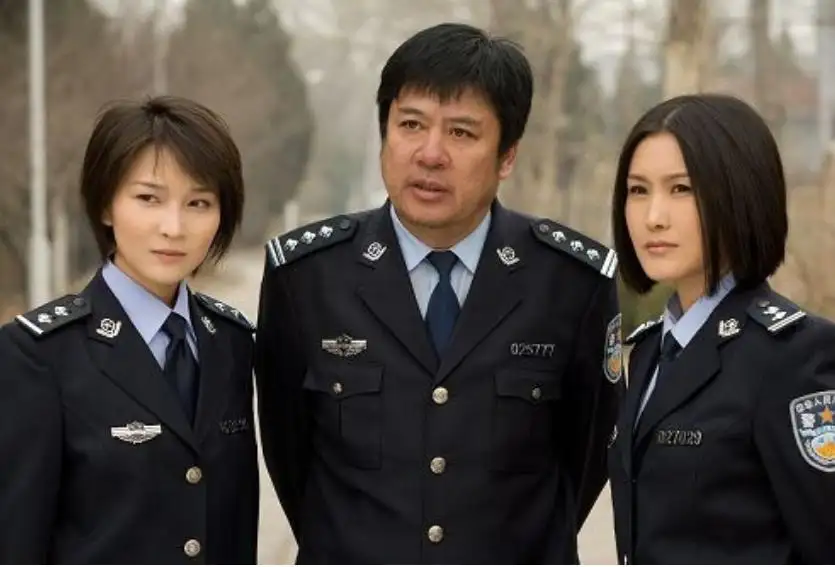 《重案六组》21年演员差距大,有人锒铛入狱,小配角逆袭成老戏骨