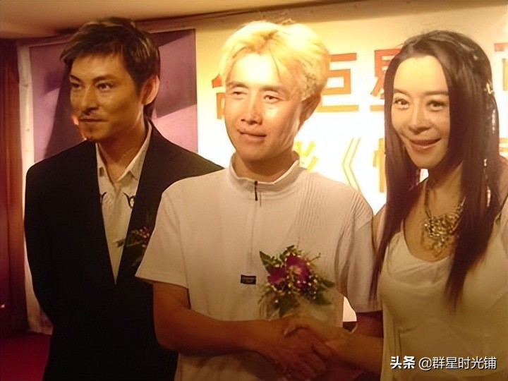 不清醒的喻可欣：和刘德华恋爱3年怀念了30年，是深情还是炒作？